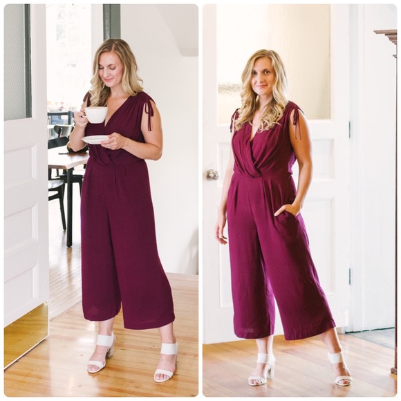 Gal Meets Glam Luella Ruched Shoulder Jumpsuit - Picture 2 of 4